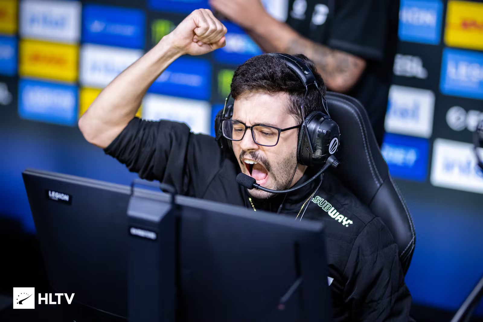 歲月如歌，寶刀未老，活力不減——?dú)q月靜好中的堅(jiān)韌人生-一競技官網(wǎng)